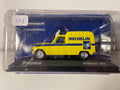 Renault 4F6 jaune MICHELIN