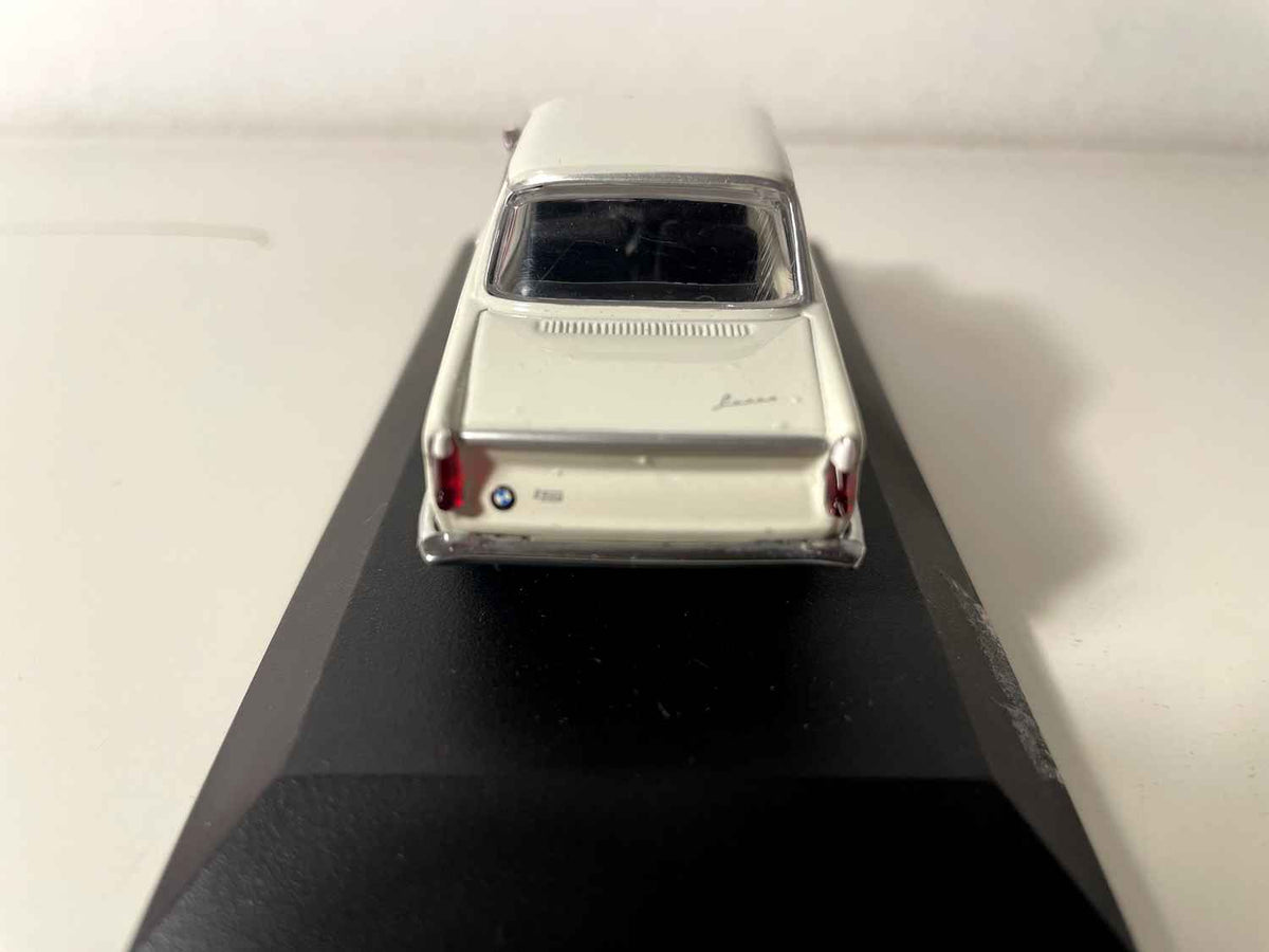 BMW 700 LS wäiss vun 1962 - Minichamps