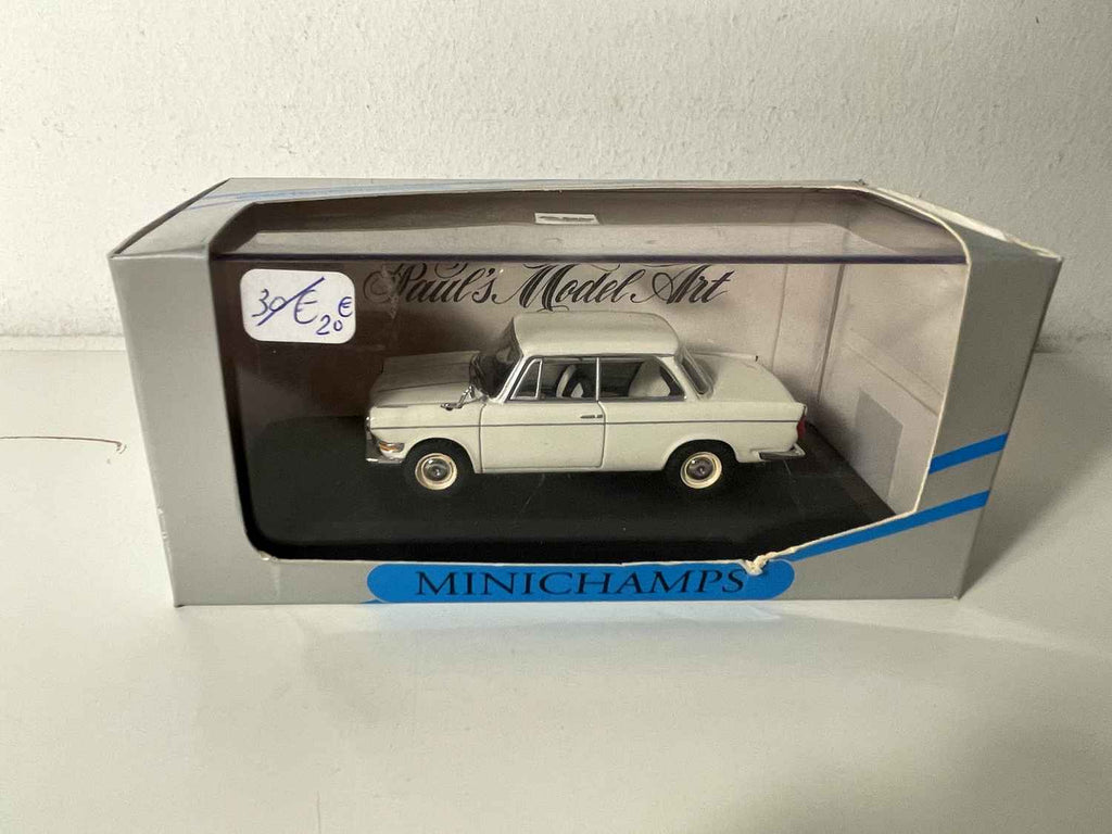 BMW 700 LS wäiss vun 1962 - Minichamps