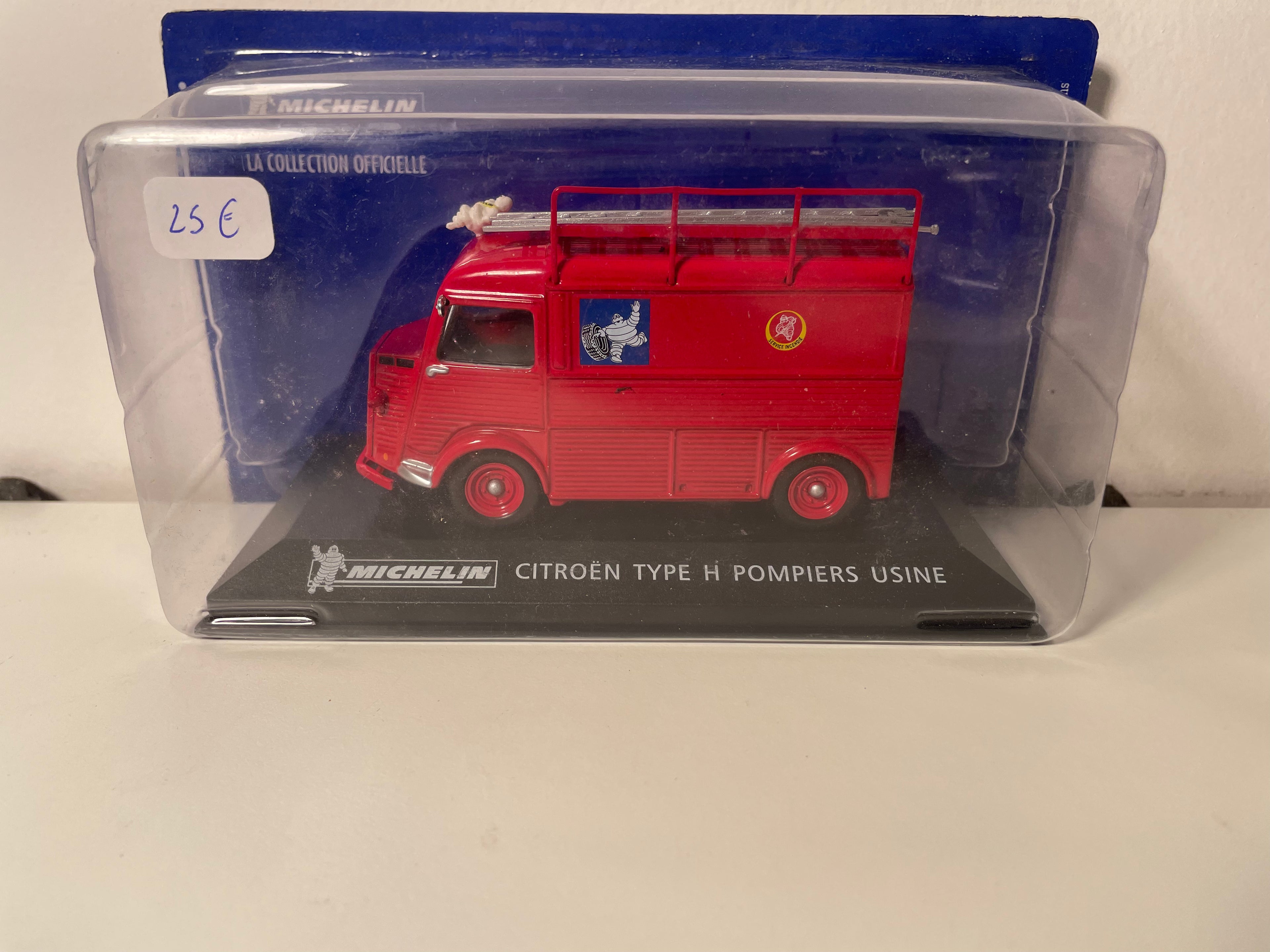 Citroën type H rouge POMPIERS d'usine MICHELIN (blister)