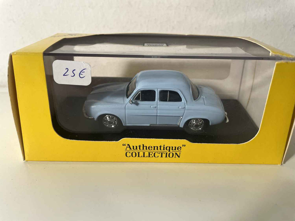 Renault Dauphine bleue pâle - Universal Hobbies