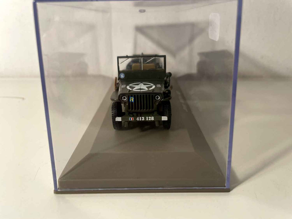 Jeep Willys MB en zijn aanhanger van de 2e DB - Atlas