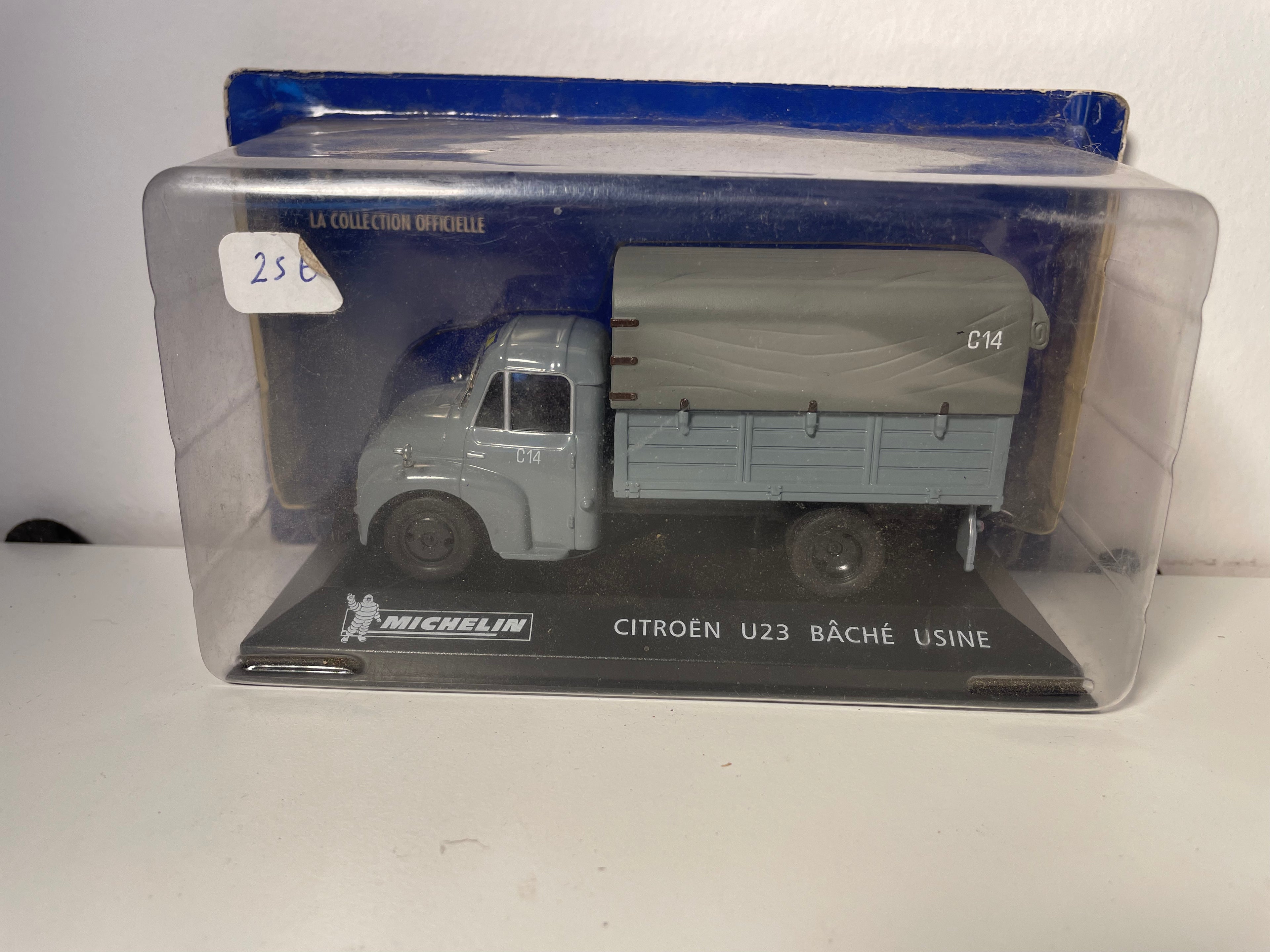 Citroën U23 zeildoek MICHELIN fabriek