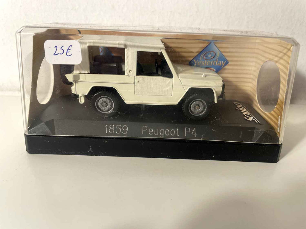 Peugeot P4 blanc cassé/beige clair? - Solido référence 1859