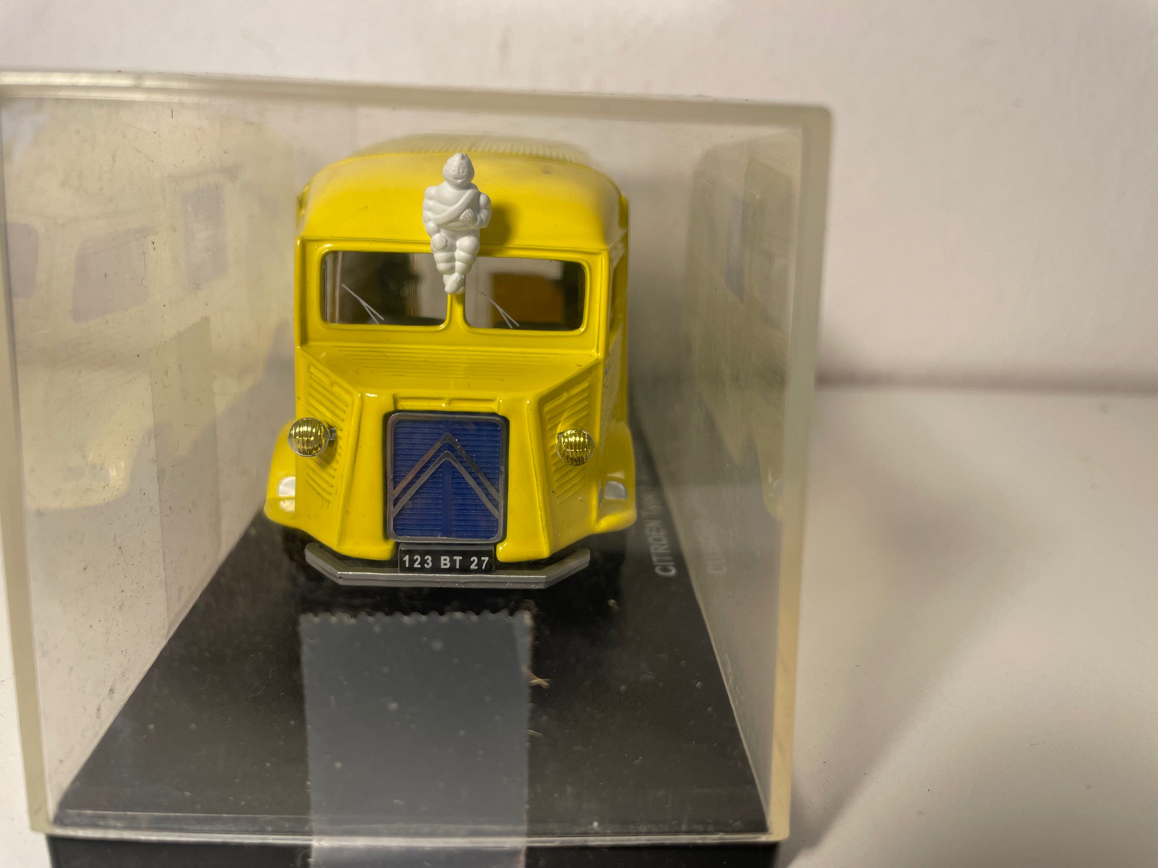 Citroën type H jaune MICHELIN (collection Les petits utilitaires français)