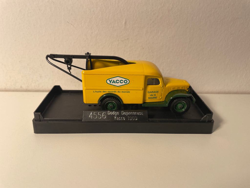 Dodge carro attrezzi giallo e verde del 1960 YACCO - Riferimento Solido 4556 (scatola di cartone blu)