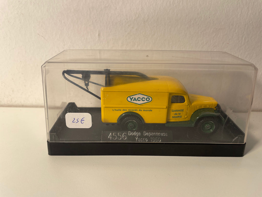 Dodge carro attrezzi giallo e verde del 1960 YACCO - Riferimento Solido 4556 (scatola di cartone blu)