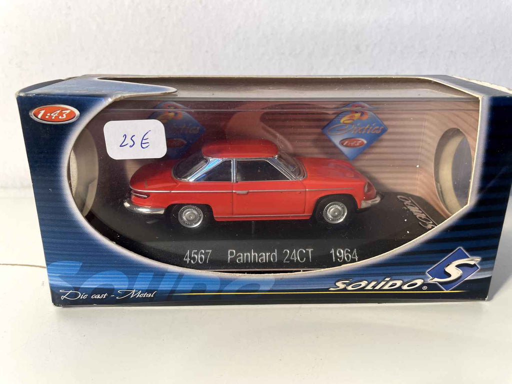 Panhard 24CT rouge de 1964 (Solido référence 4567)