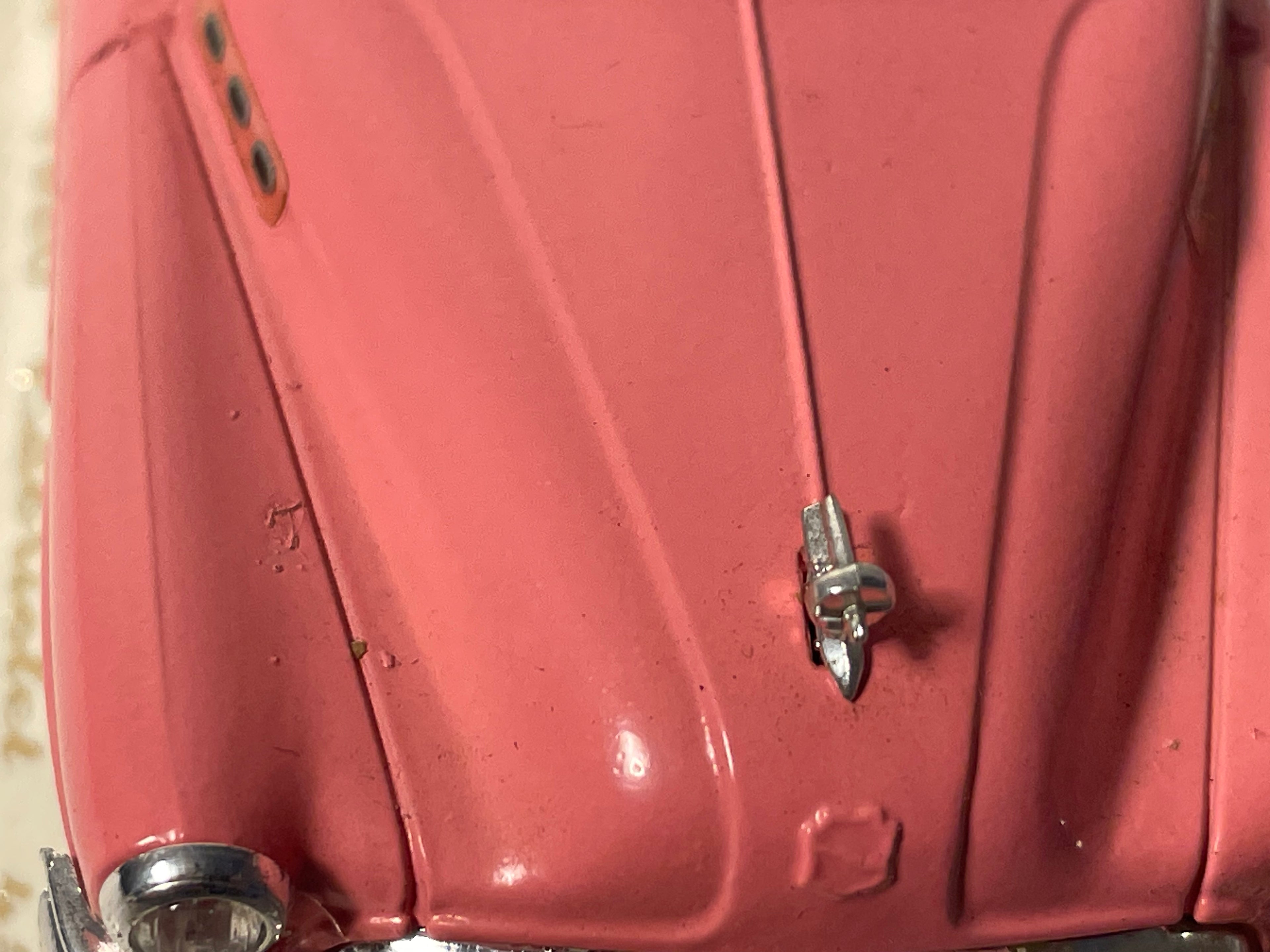 Buick Super Cabriolet Rosa de 1950 - Referência Solido 4511