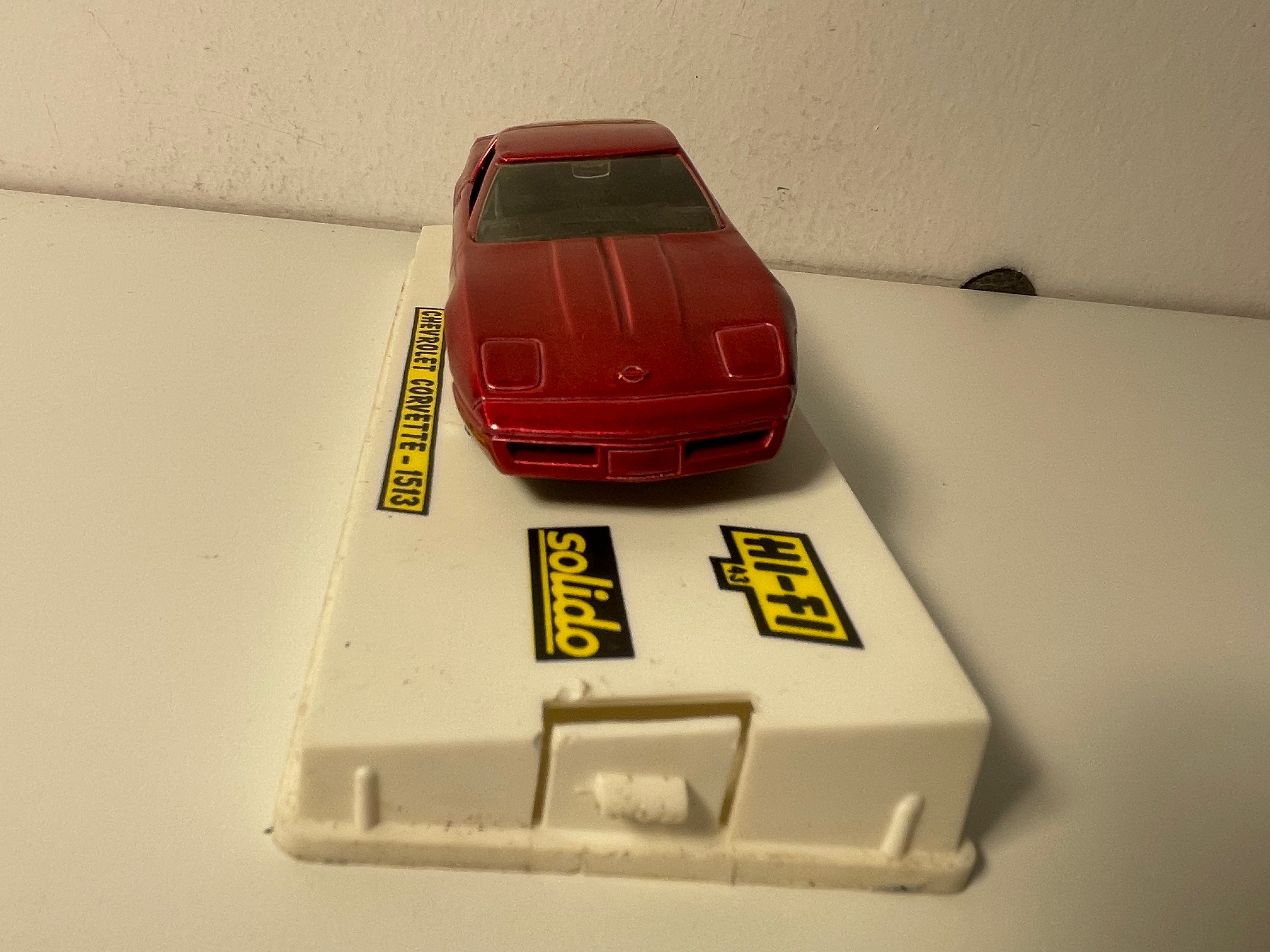 Chevrolet Corvette rouge - Solido référence 1513 (voiture américaine)