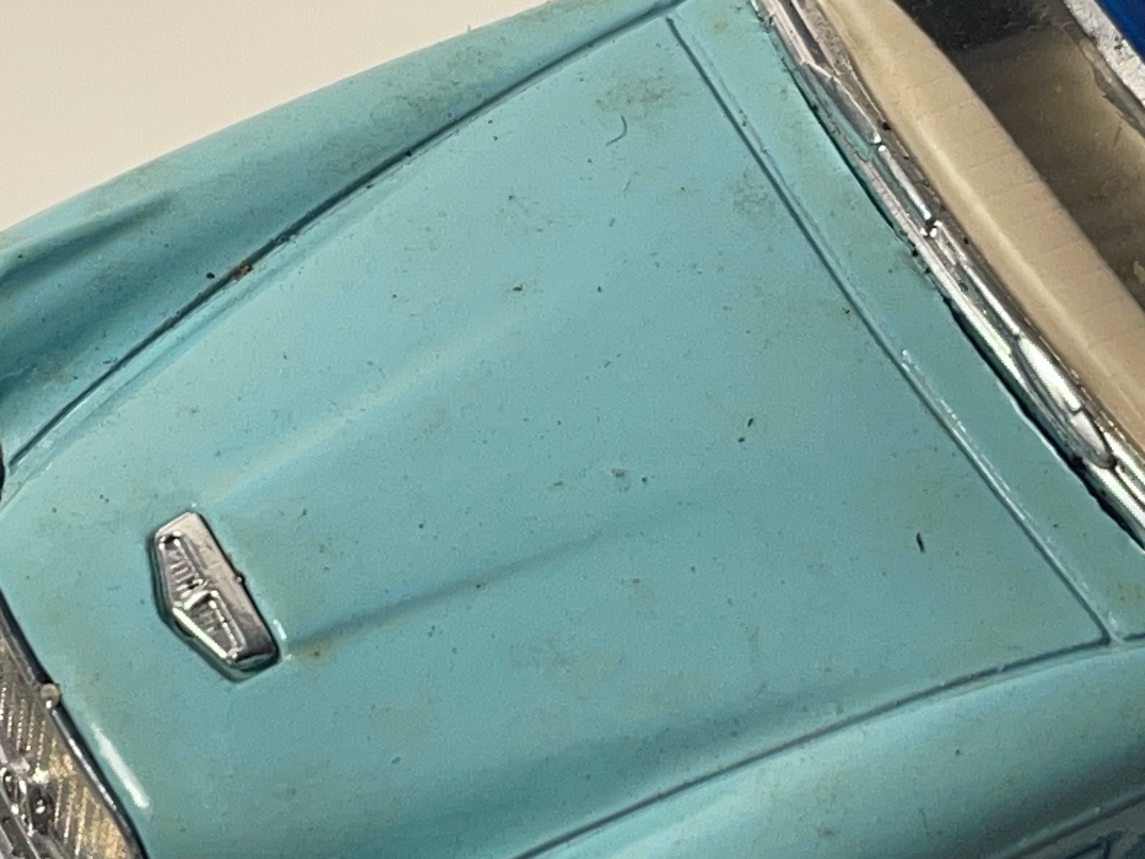 Studebaker coupé azul de 1957 - Solido referencia 4521