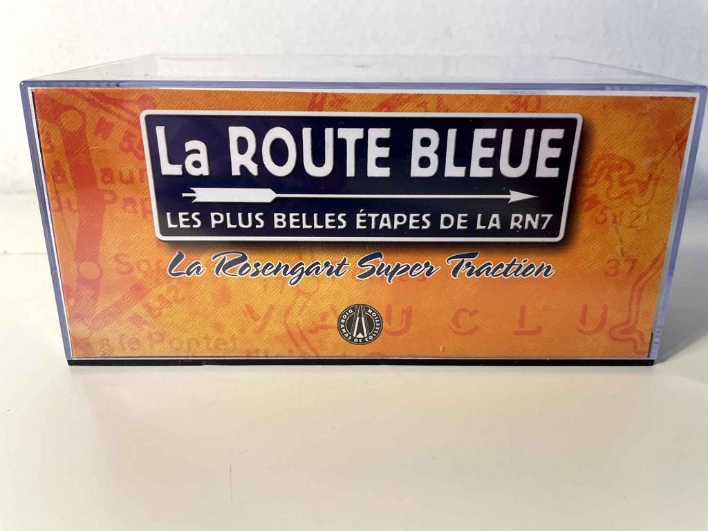 Rosengart Super Traction blanc cassé/beige pâle? - La Nationale 7 - la route bleue