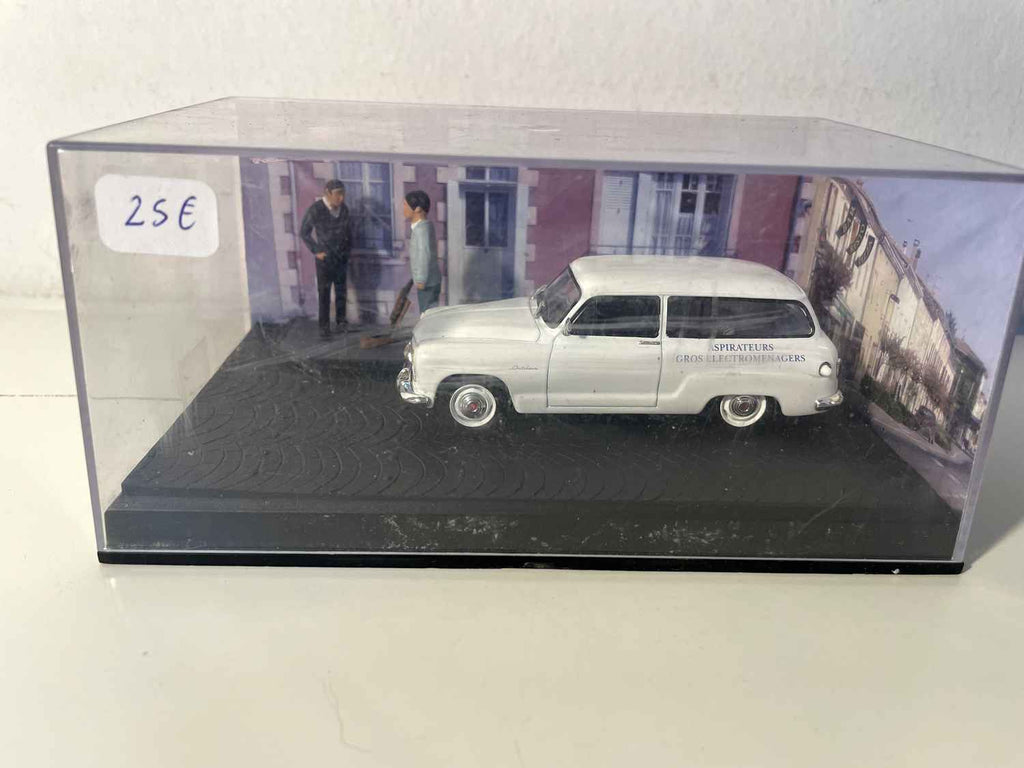 Simca Aronde Châtelaine biała – The Nationale 7 – Trasa niebieska