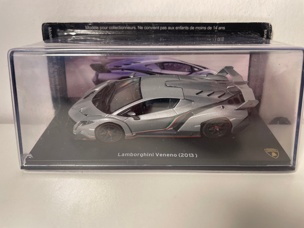 Lamborghini Veneno gro vu 2013
