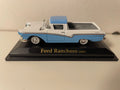 Ford Ranchero azul y blanco de 1957 (auto americano)