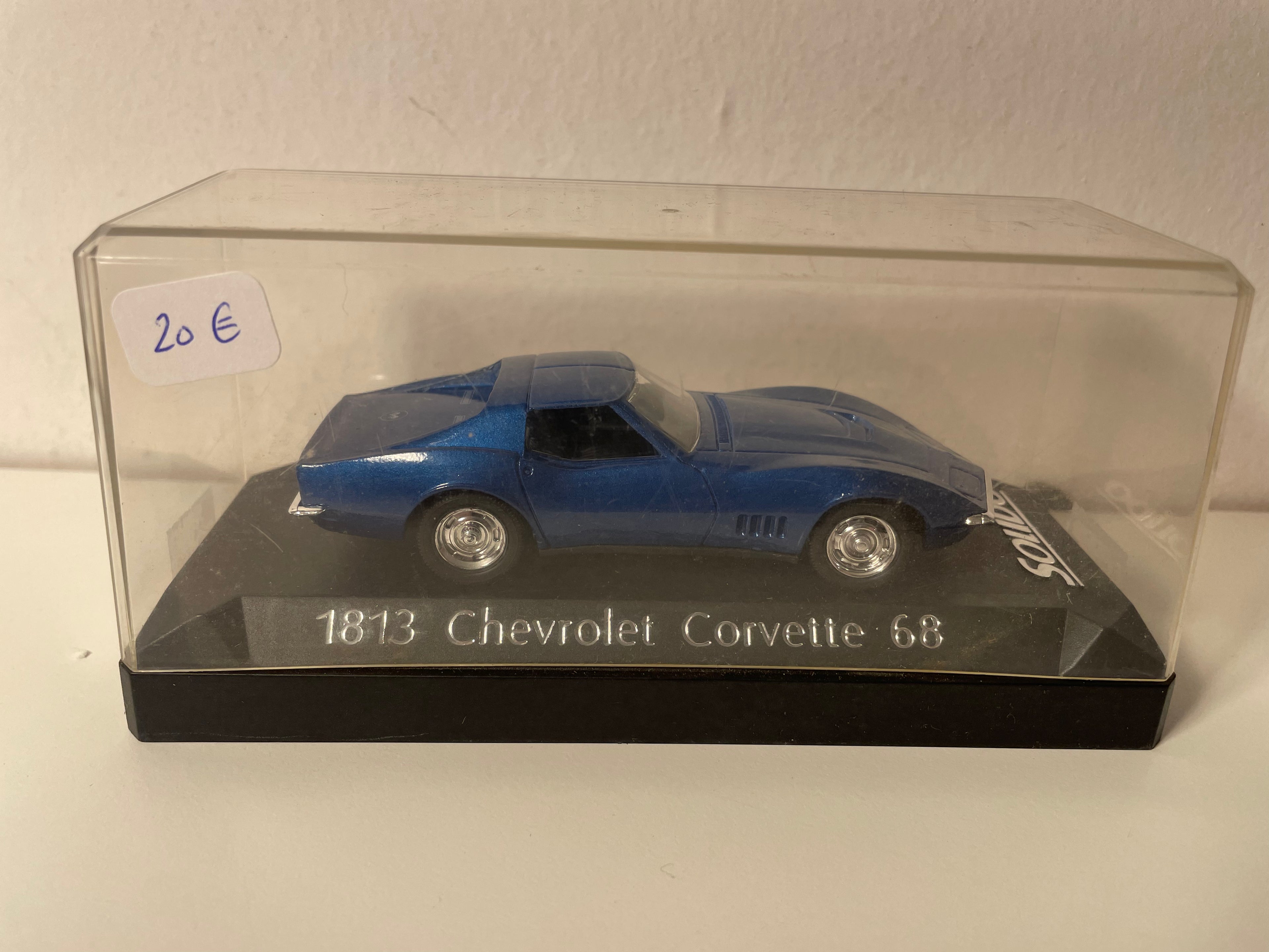 Chevrolet Corvette bleue de 1968 - Solido référence 1813 (voiture américaine)