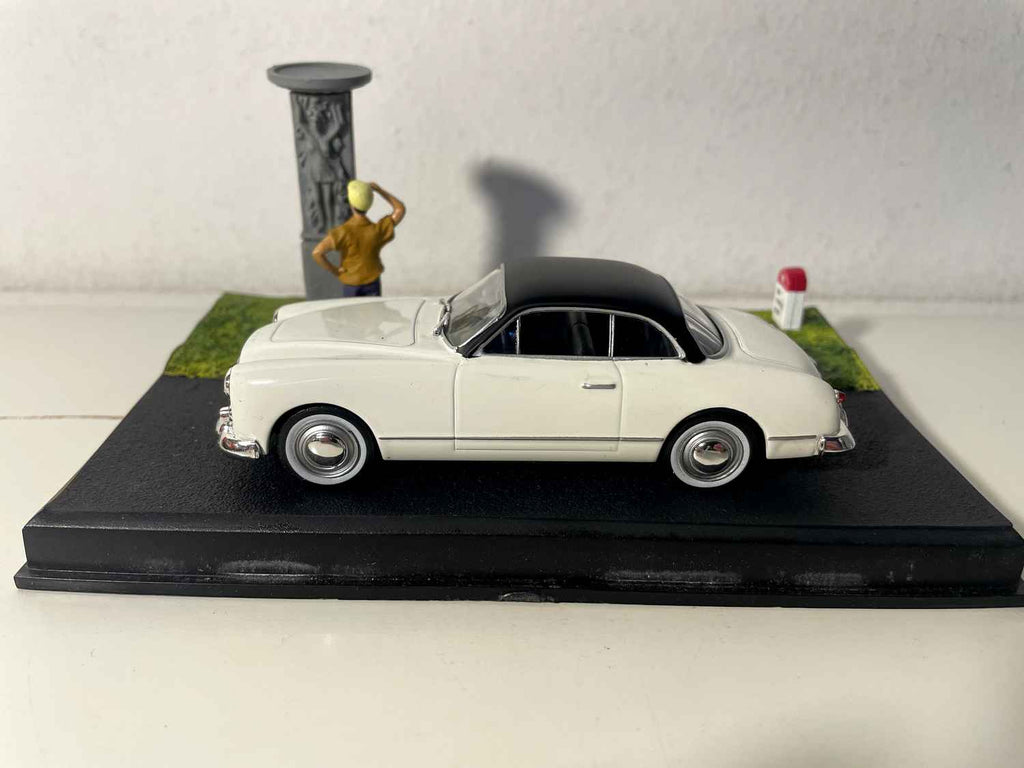 Ford Comet branco com tejadilho preto - Nationale 7 - A Rota Azul