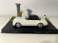Witte Ford Comet met zwart dak - Nationale 7 - De Blauwe Route