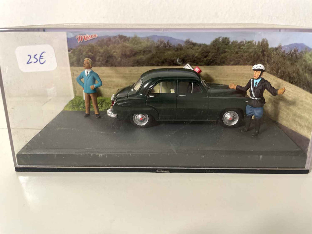 Simca Aronde gréng - D'Nationale 7 - Déi blo Streck