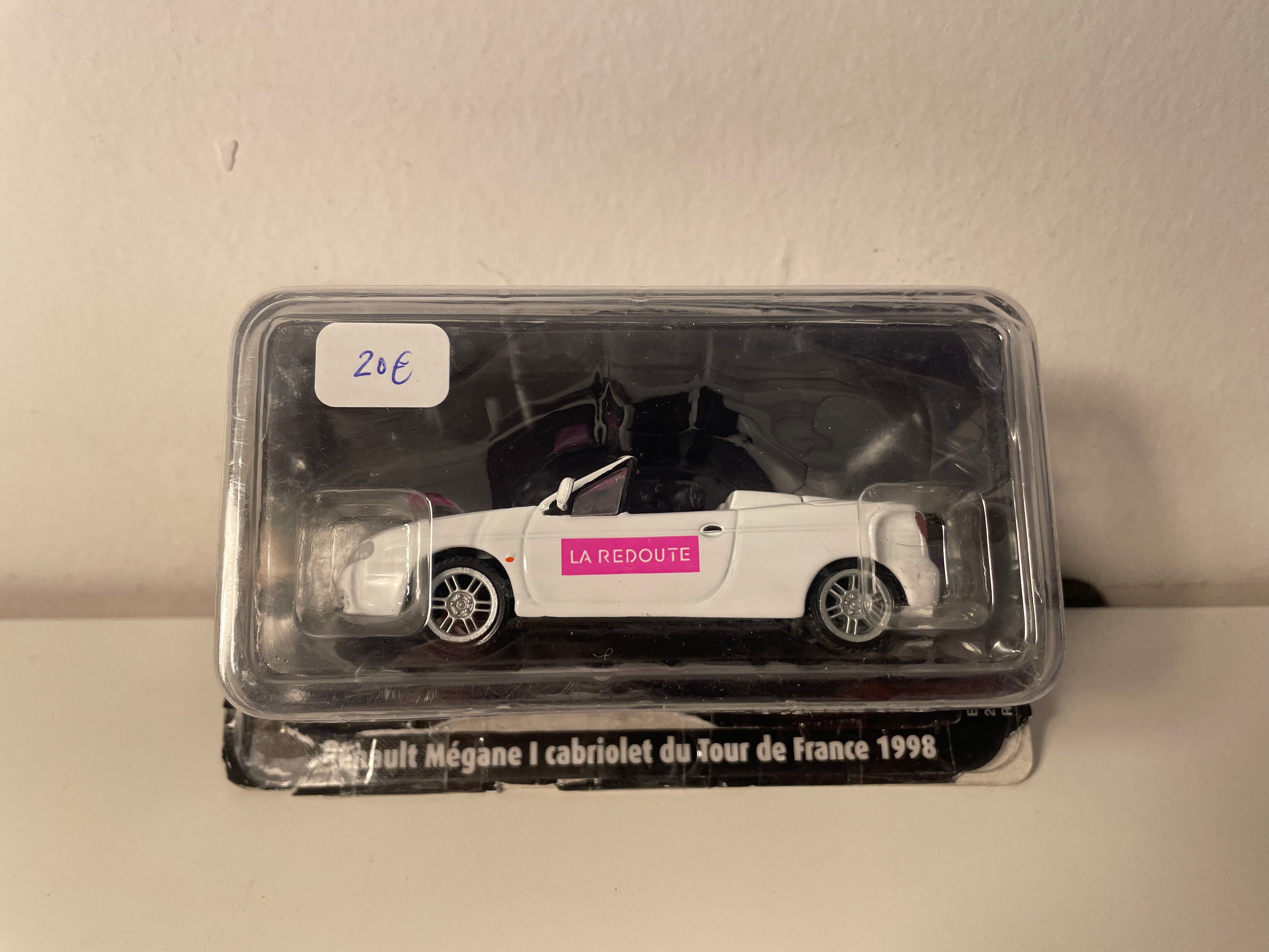 Renault Mégane 1 White Cabrio "La Redoute" du Tour de France im Jahr 1998