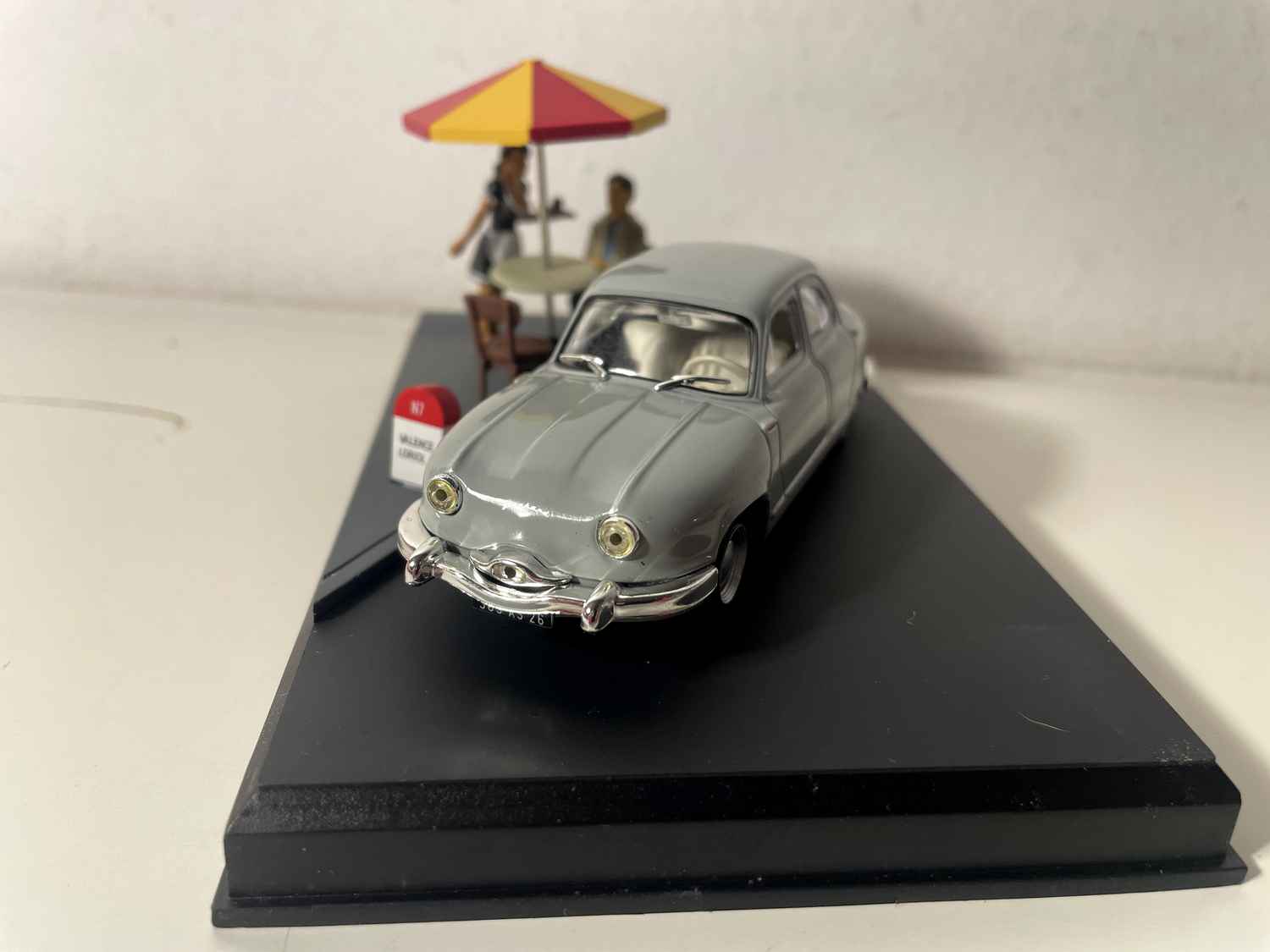 Panhard Dyna Z szary - La Nationale 7 - Trasa niebieska