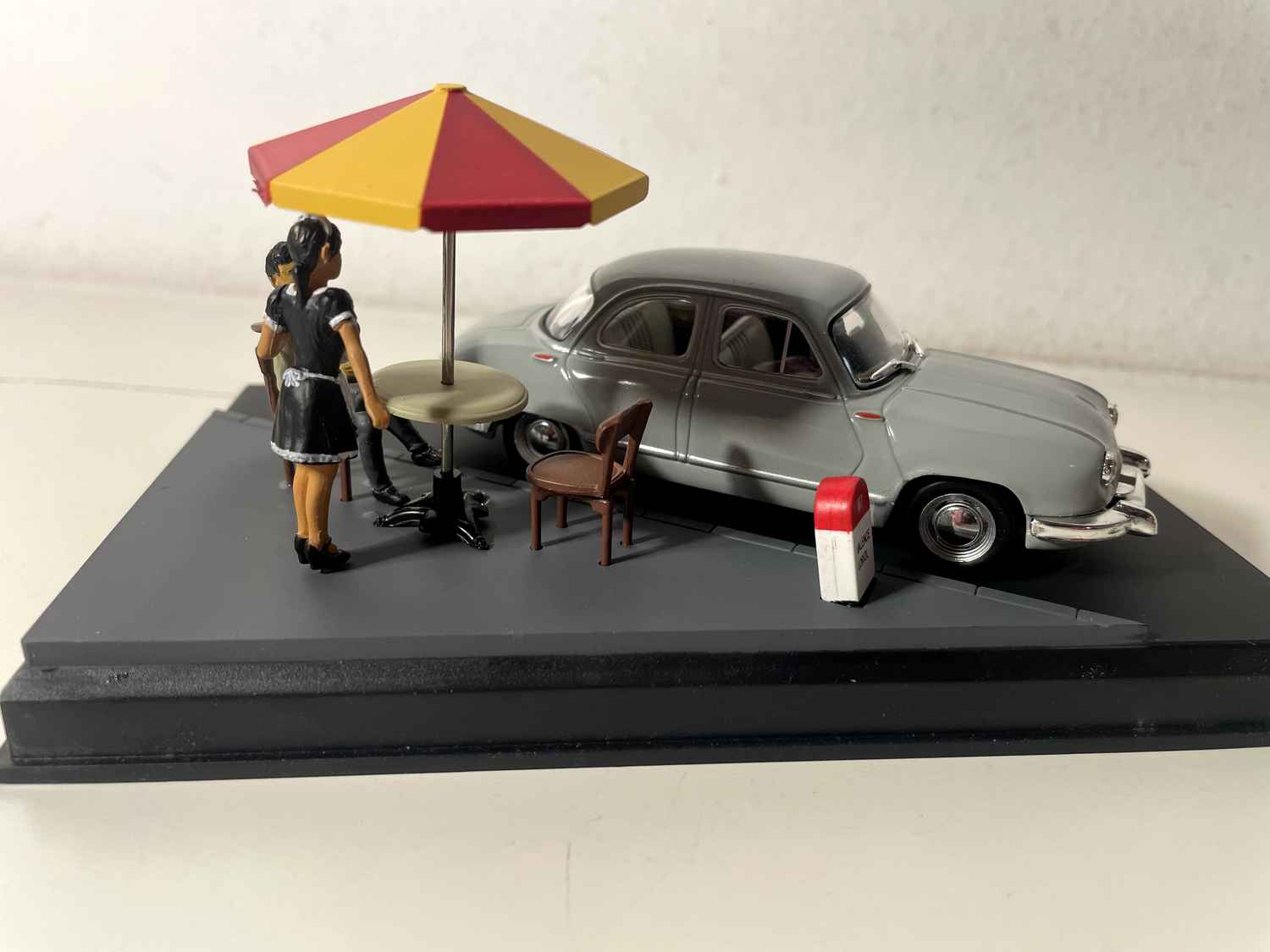 Panhard Dyna Z szary - La Nationale 7 - Trasa niebieska