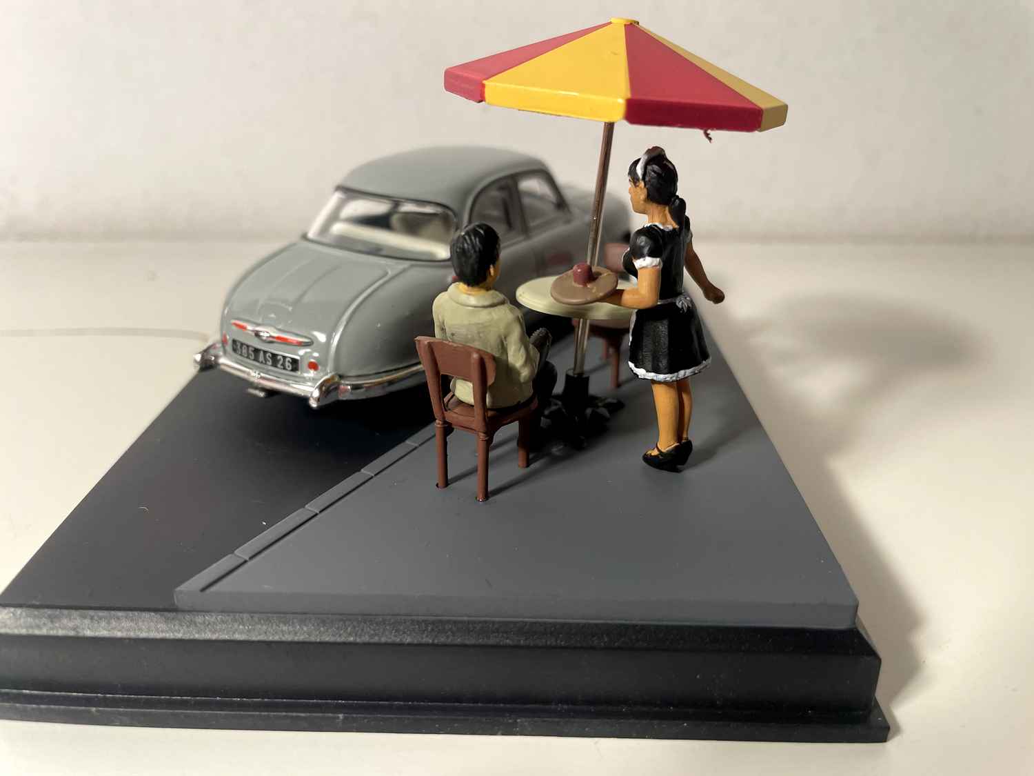 Panhard Dyna Z szary - La Nationale 7 - Trasa niebieska