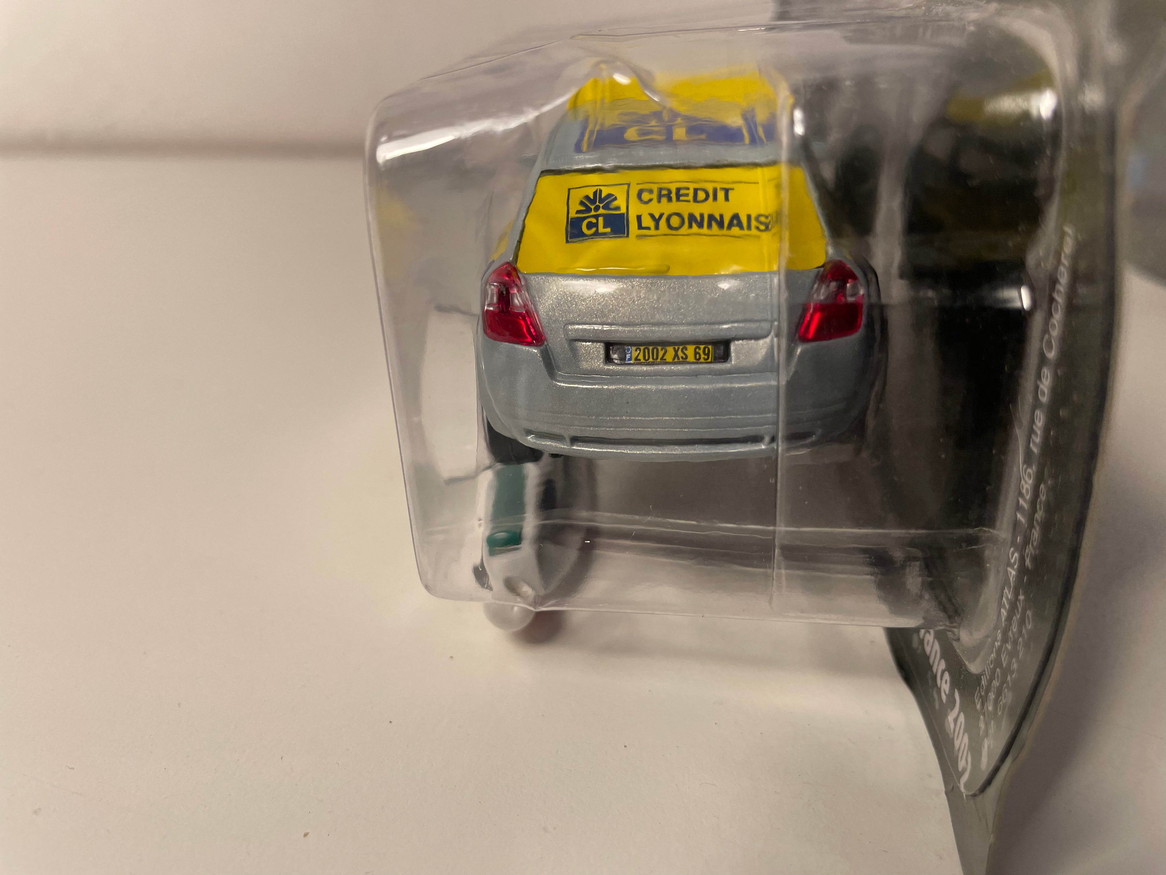 Fiat Stilo bleue/grise "maillot jaune Crédit Lyonnais" Tour de France 2002