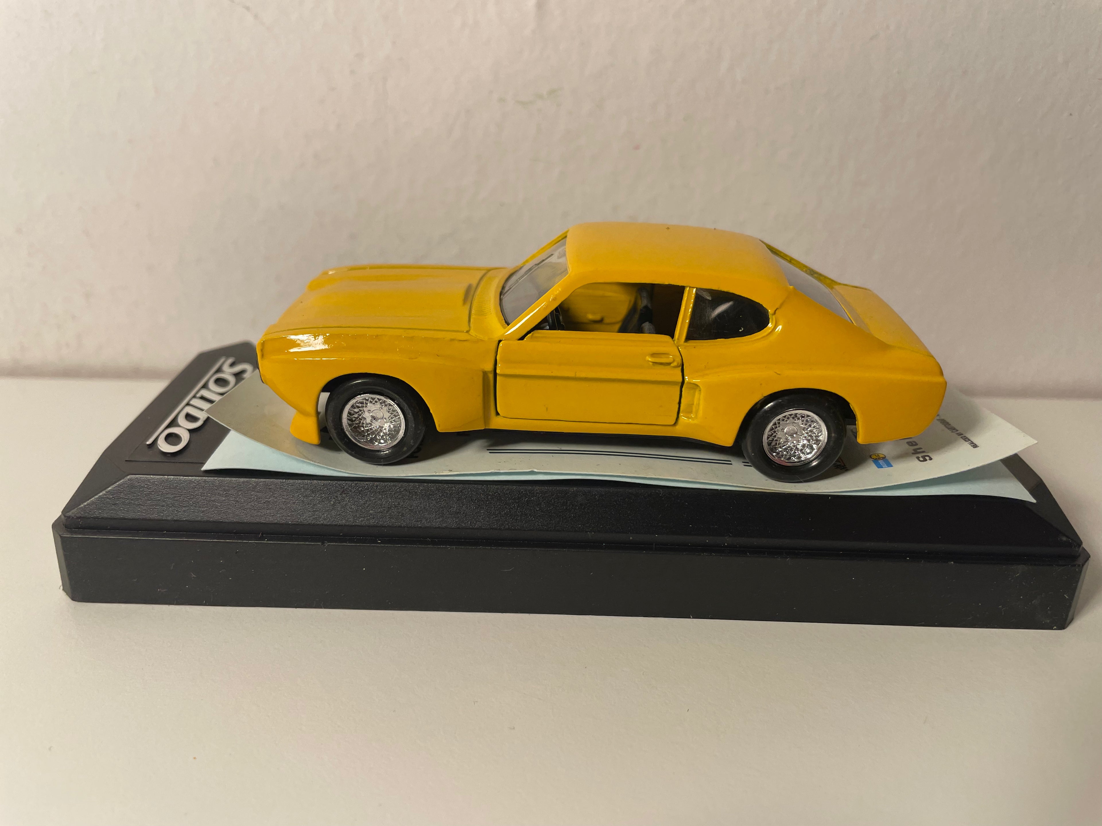 Ford Capri amarillo número 14 de 1973 - Solido referencia 1933