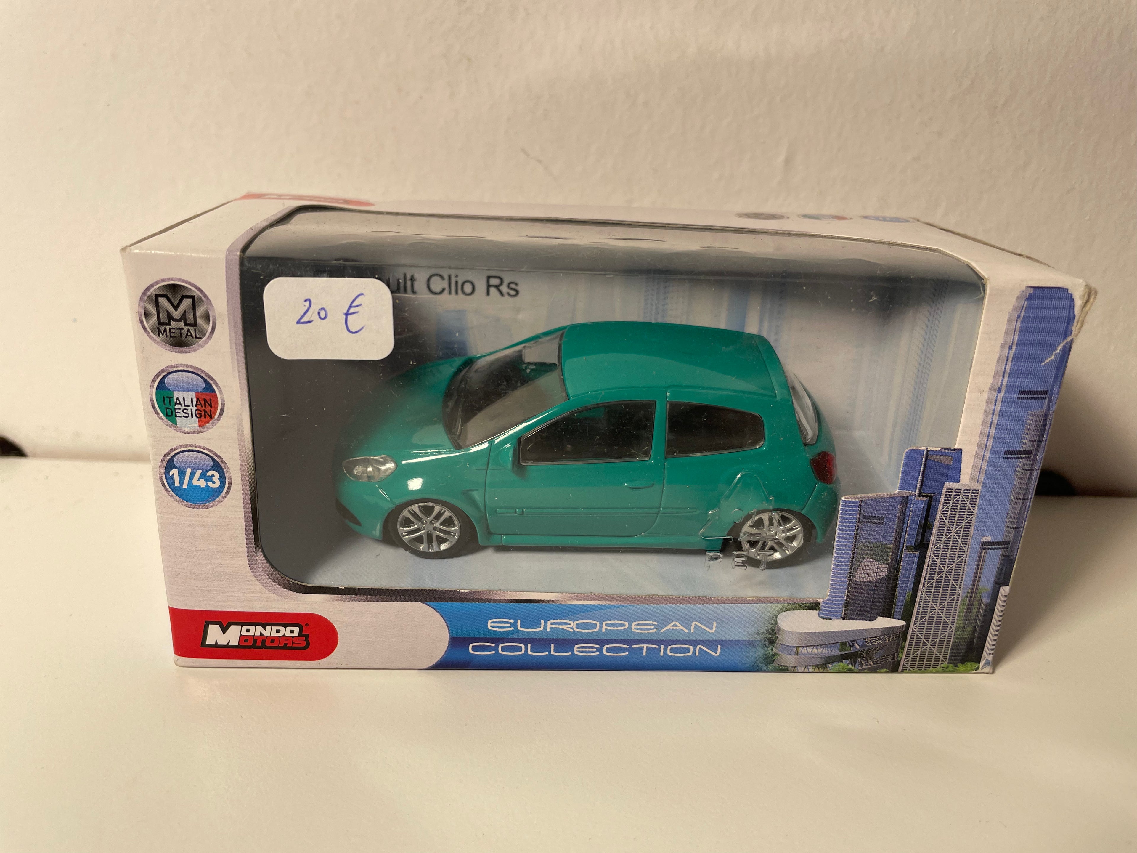 Renault Clio RS verte (voiture en plastique) - Mondo Motors