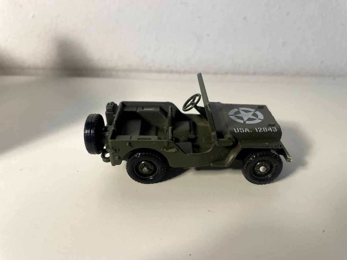 Jeep Willys alleen - Solido