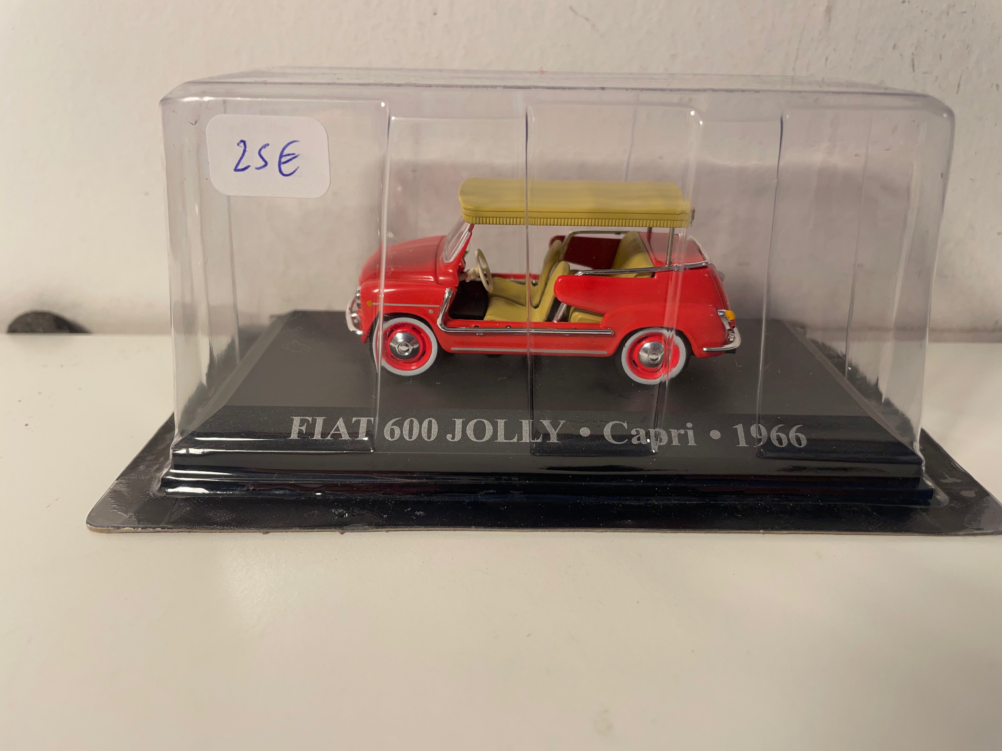 1966 Fiat 600 Jolly Rosé Red - Taxi in Capri (Italy)