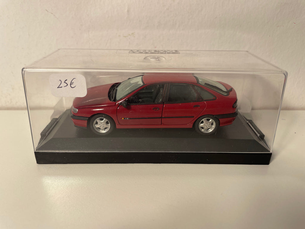 Renault Laguna V6 TXE ciemnoczerwony/bordowy z 1994 - VITESSE numer referencyjny 040 B
