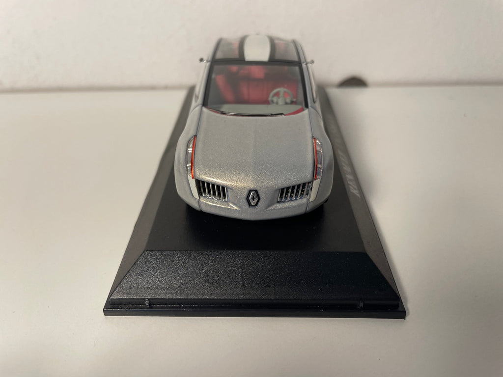 Renault Talisman Grau