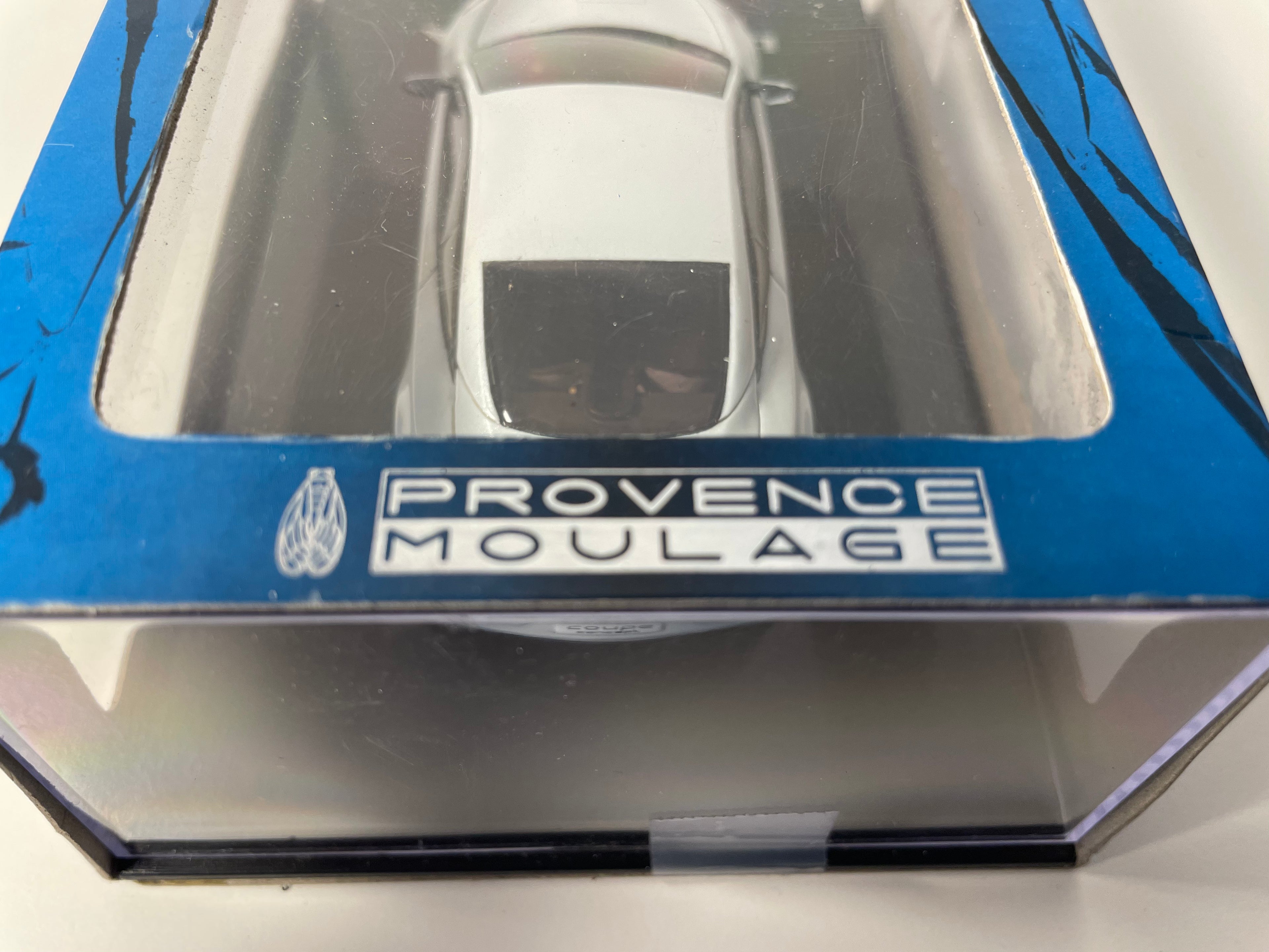Renault Laguna coupé concept grise claire? - Provence moulage