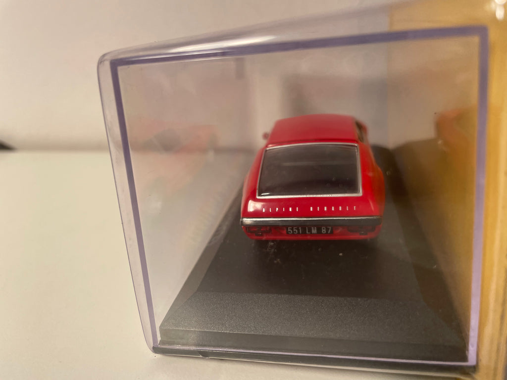 Renault Alpine A310 rojo de 1972