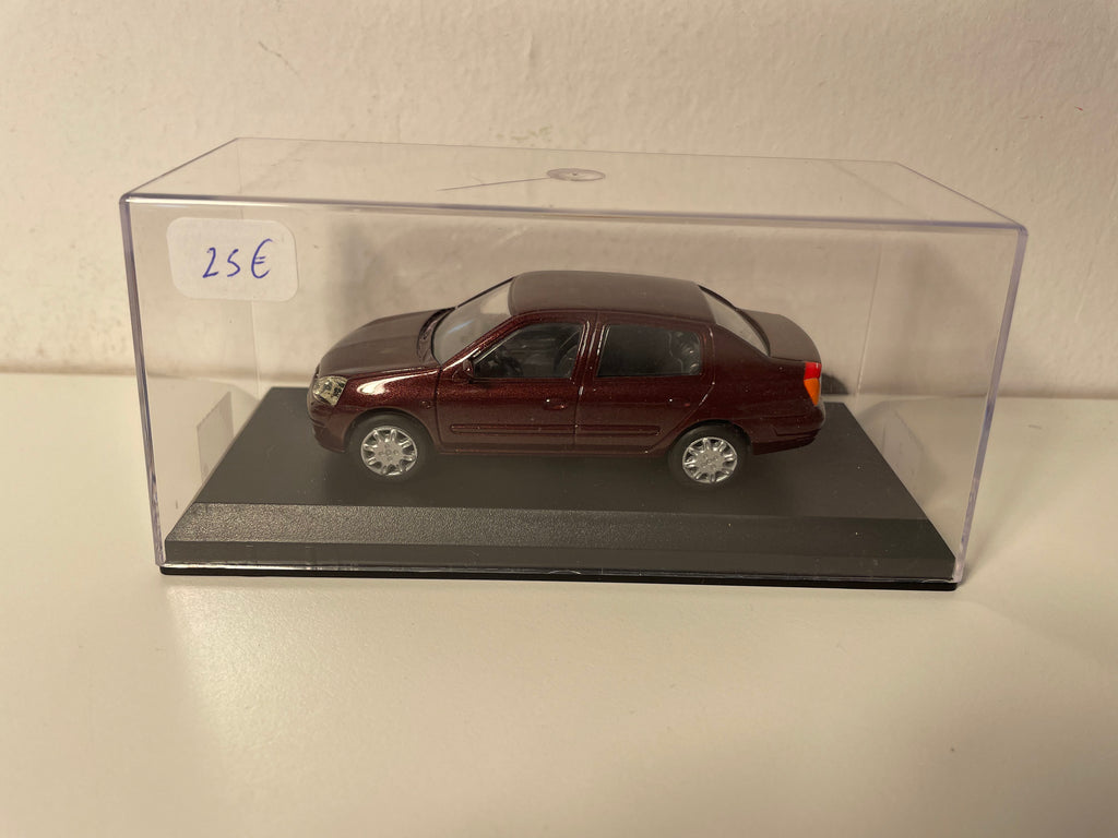 Renault Clio "SYMBOL" - "THALIA" sedan 4-drzwiowy - kolekcja Prestige