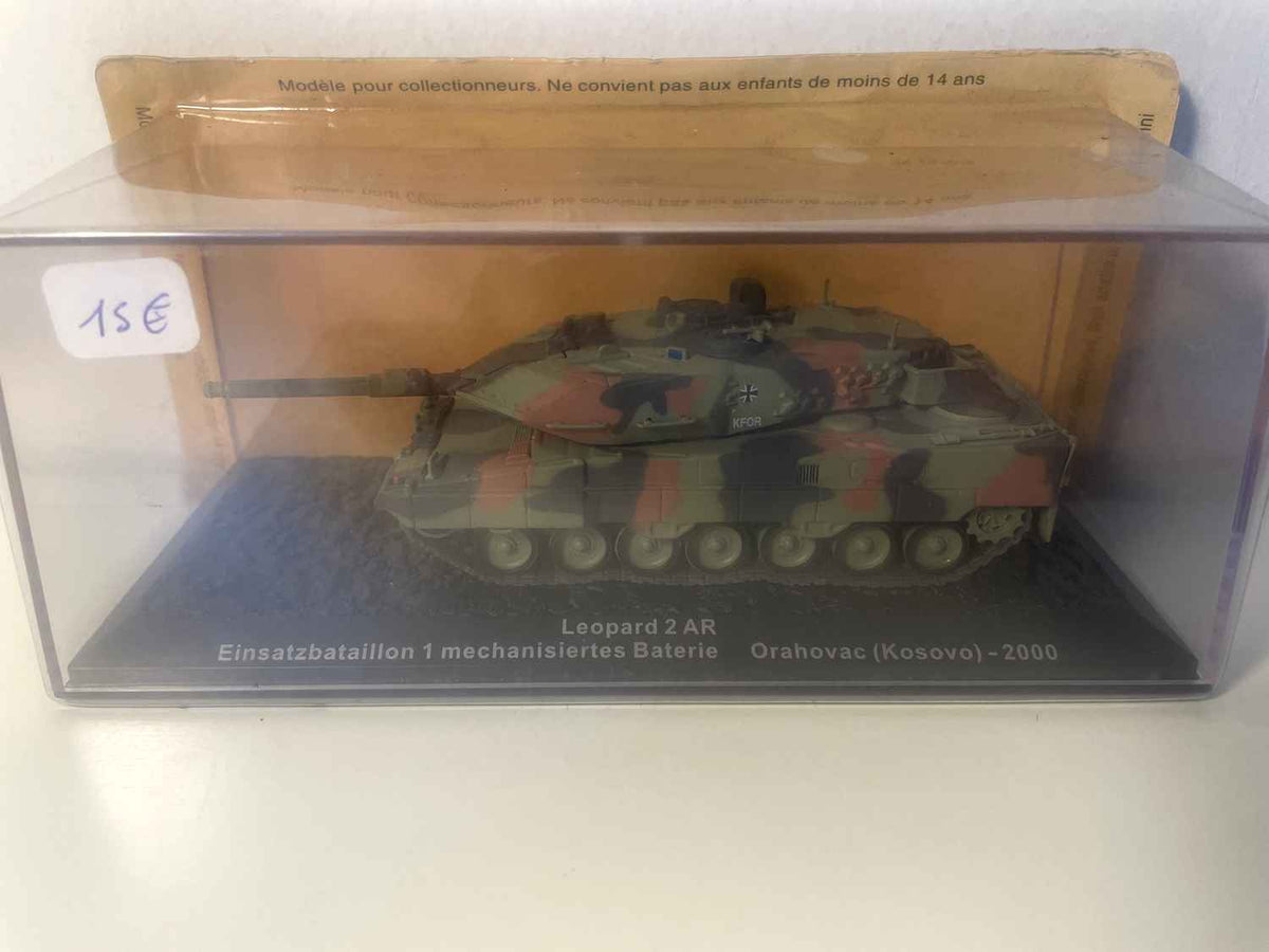 Pojazd wojskowy Leopard 2 AR czołg Einsatzbataillon 1 mechanisiertes Baterie Orahovac (Kosowo) - 2000