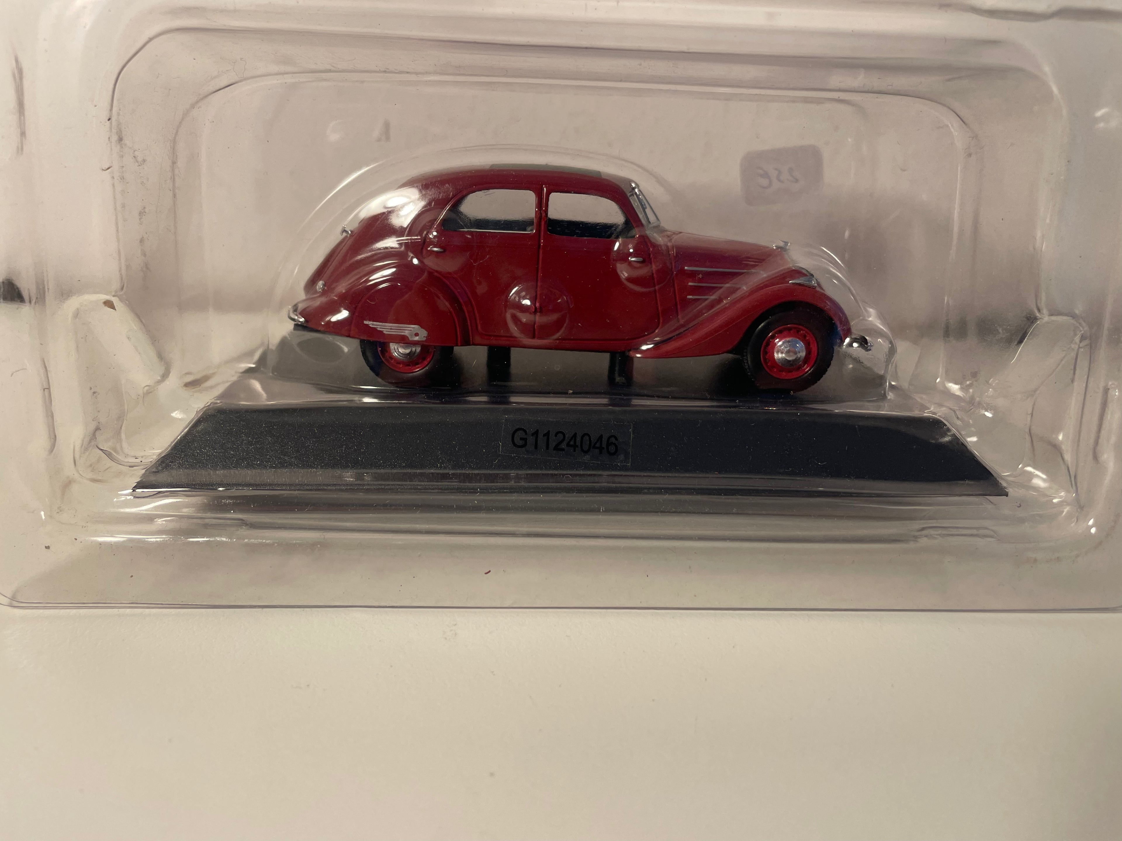 1937 Peugeot 302 Borgoña Sedán