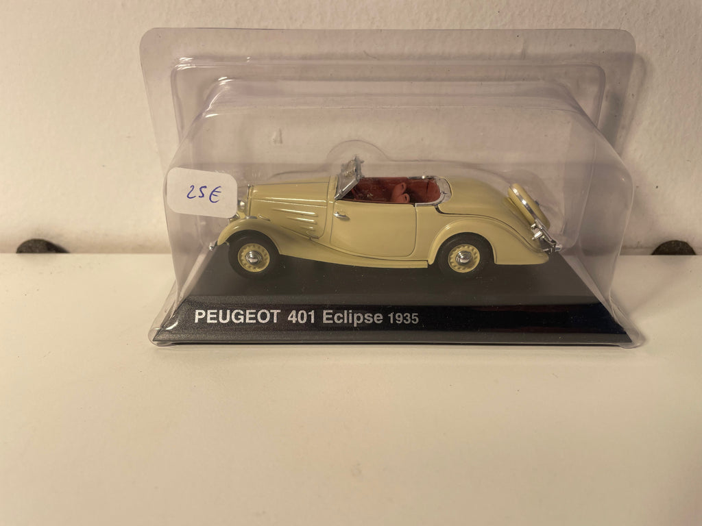 1935 Peugeot 401 Eclipse beige