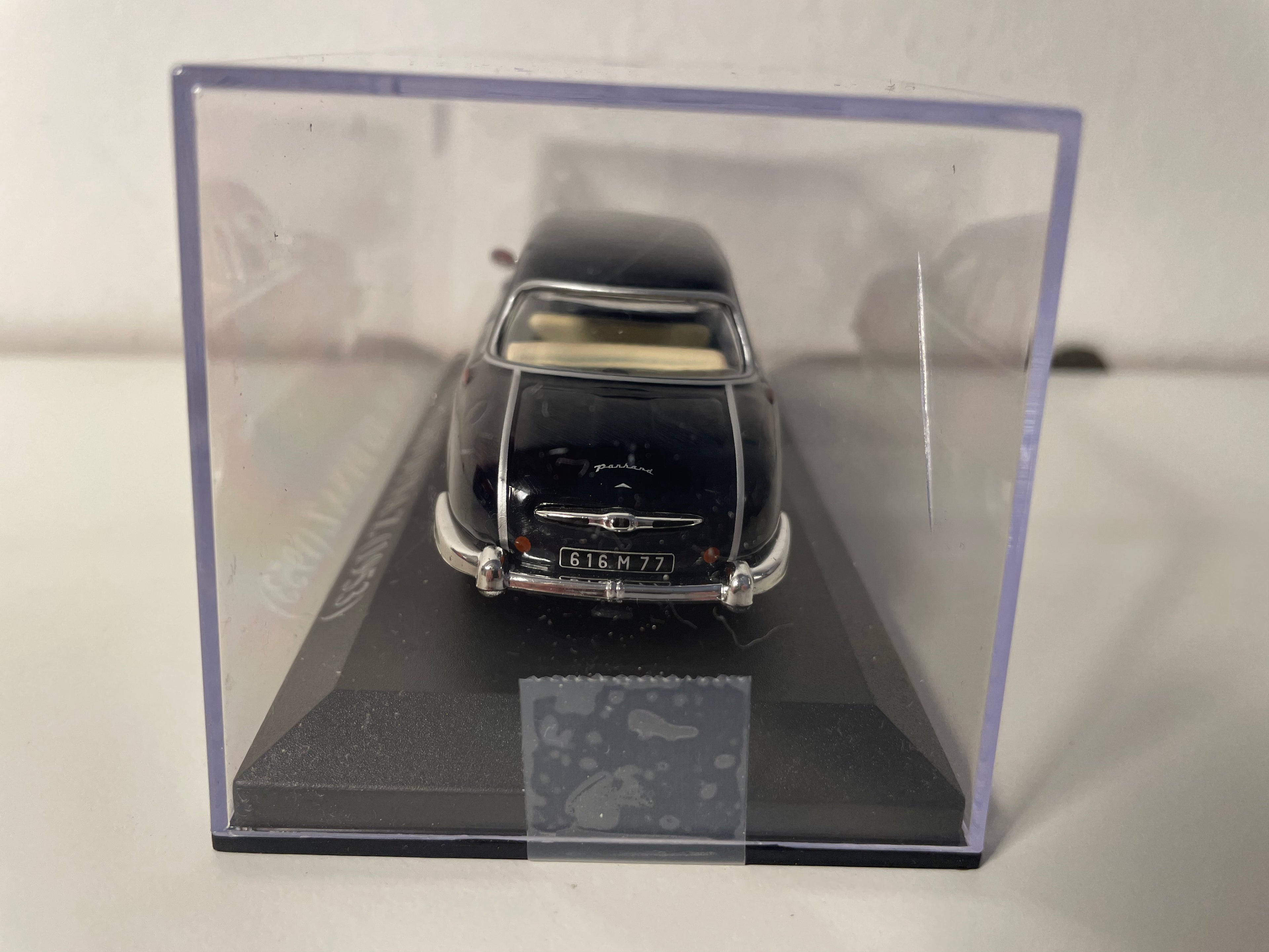 Panhard Dyna Z negro de 1953
