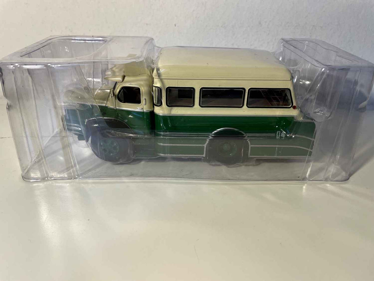 Samochód pomocy drogowej BERLIET GLM 10 do autobusów RATP (1960)