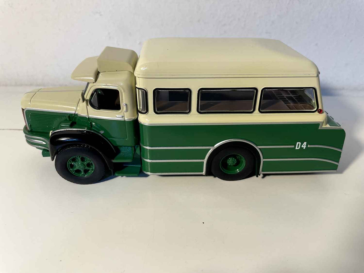 Samochód pomocy drogowej BERLIET GLM 10 do autobusów RATP (1960)
