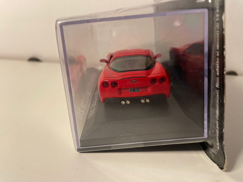 Chevrolet Corvette Z51 rouge (voiture américaine)