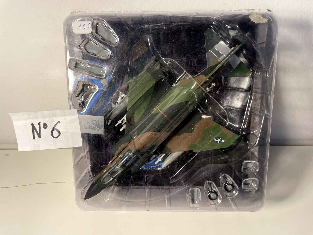 Militärflugzeug Nr. 6