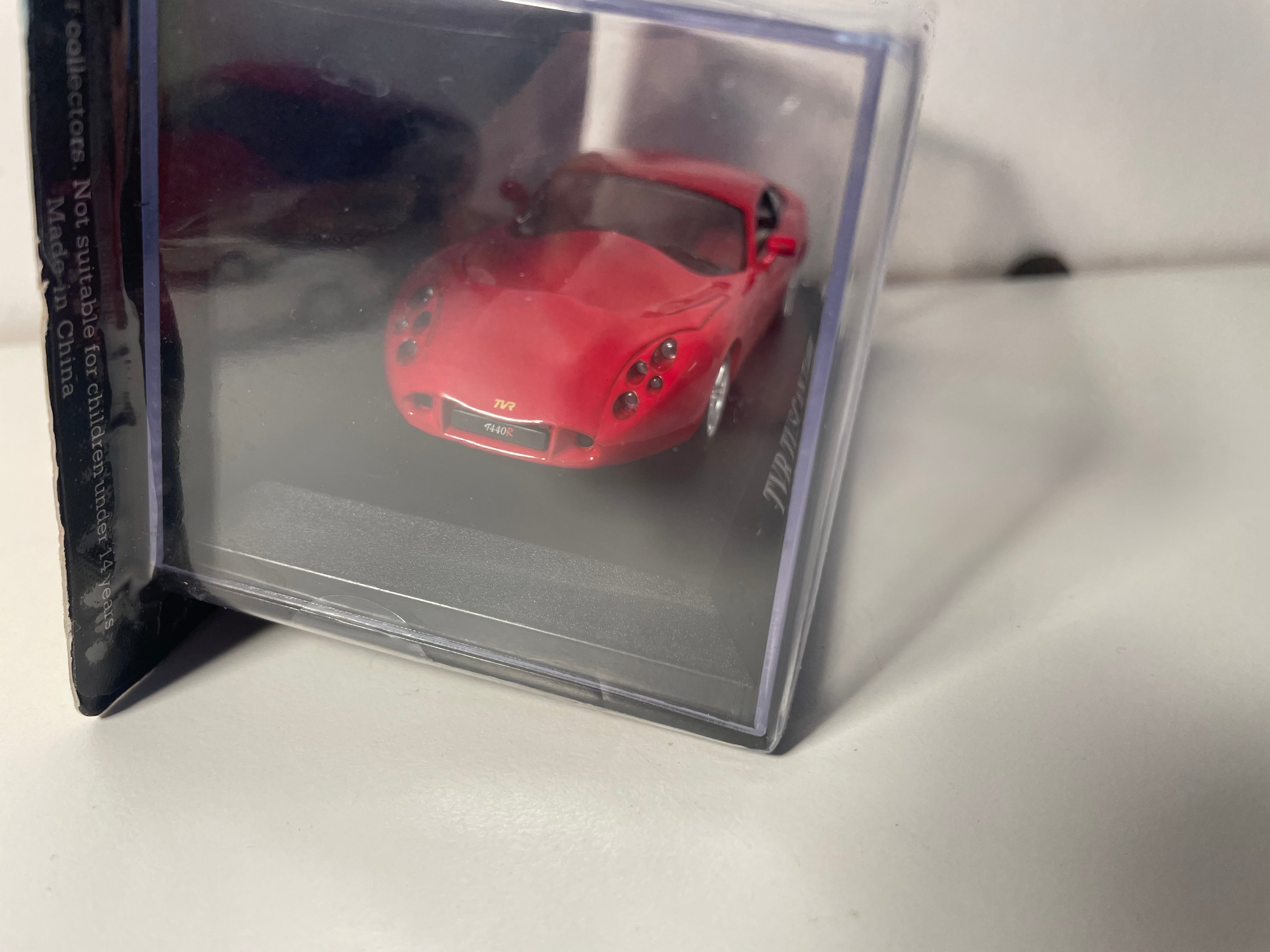 TVR Tuscan T440R rouge