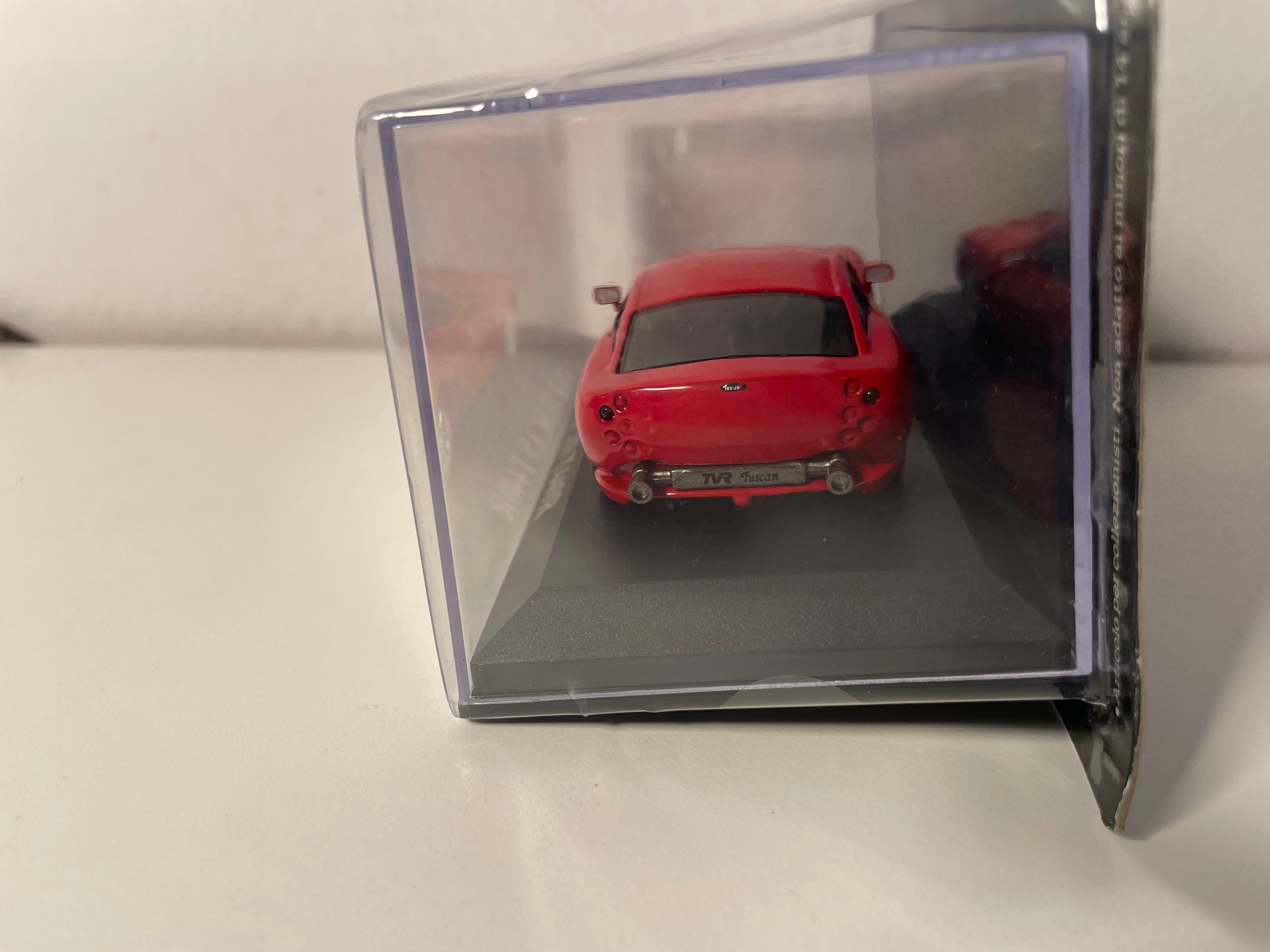 TVR Tuscan T440R rouge