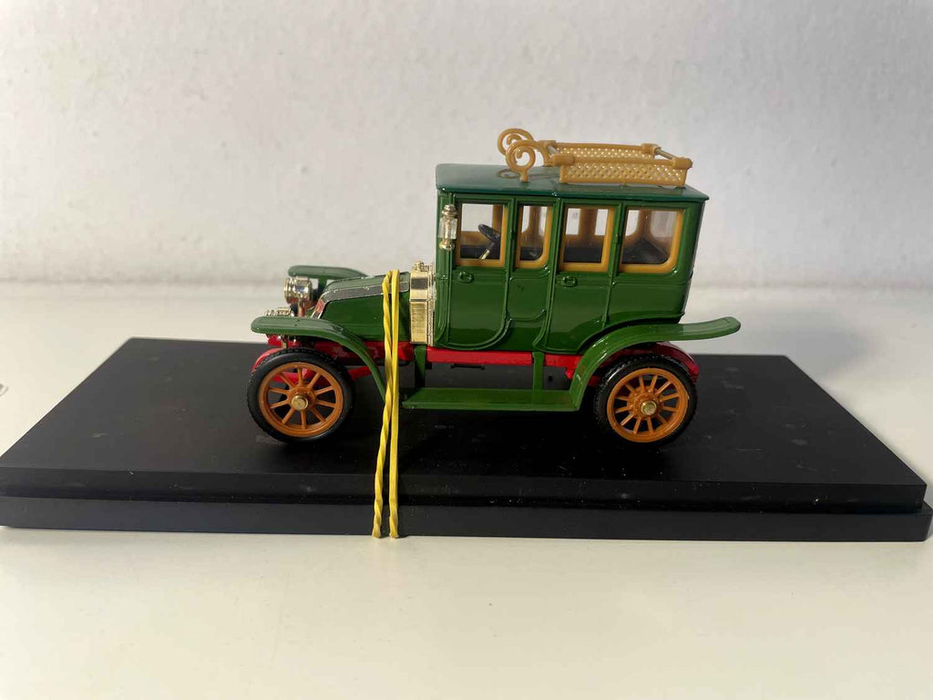 Renault X Green from 1907 - RIO Number 34