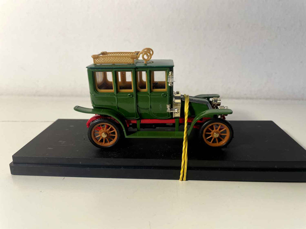 Renault X Green from 1907 - RIO Number 34