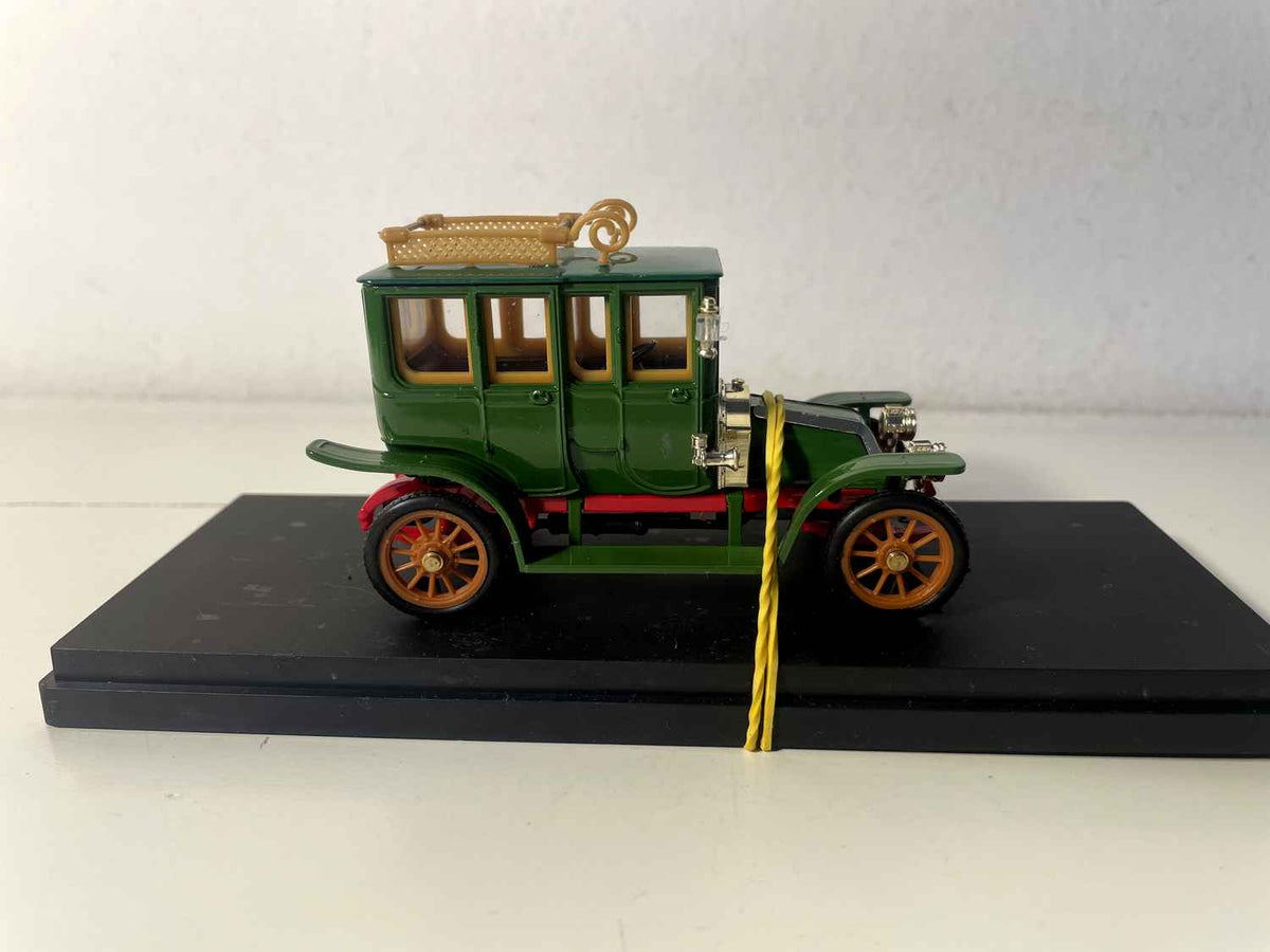 Renault X Green from 1907 - RIO Number 34